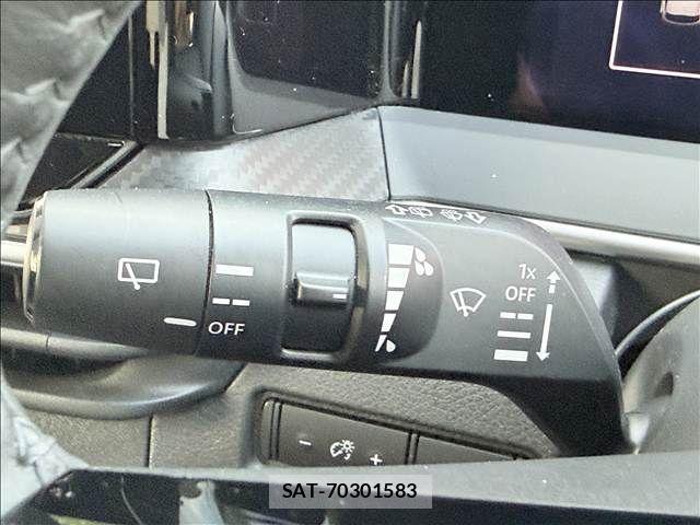 Nissan NOTE 2021-04 7618899-29