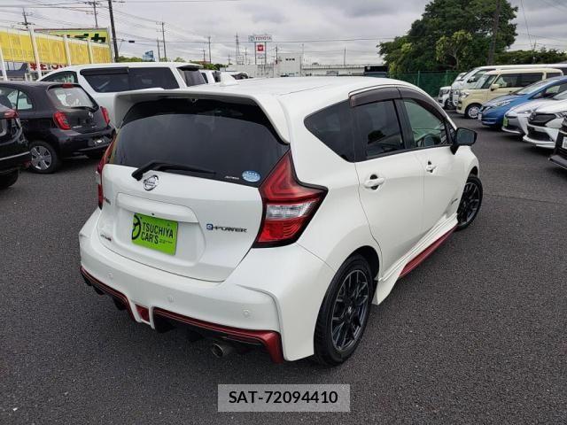 Nissan NOTE 2017-02 7618898-10