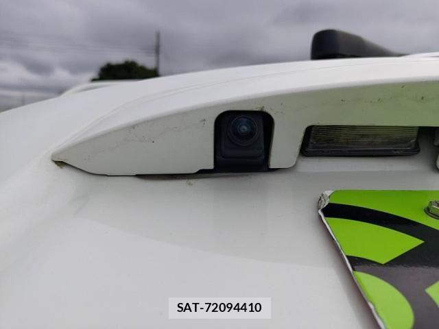 Nissan NOTE 2017-02 7618898-27