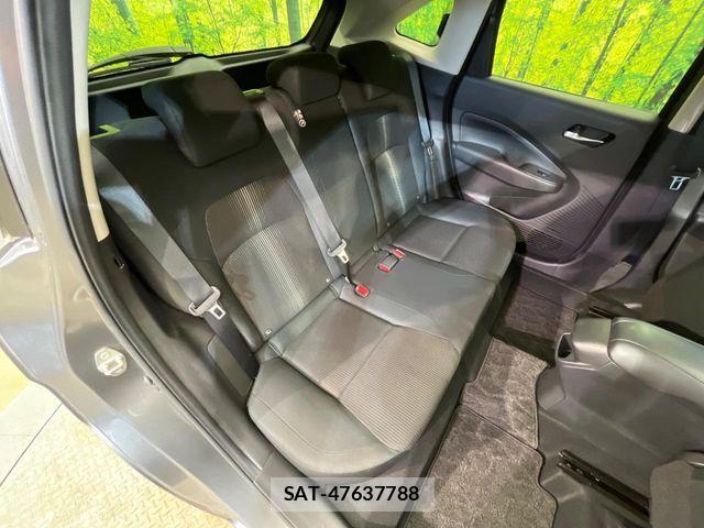 Nissan NOTE 2021-12 7618888-9