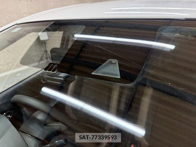 Nissan NOTE 2017-10 7618915-6