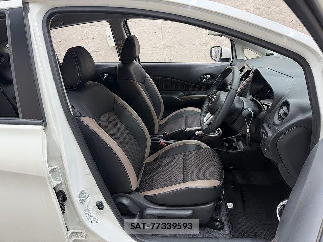 Nissan NOTE 2017-10 7618915-7