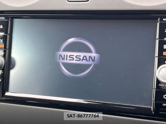 Nissan NOTE 2016-04 7618933-2