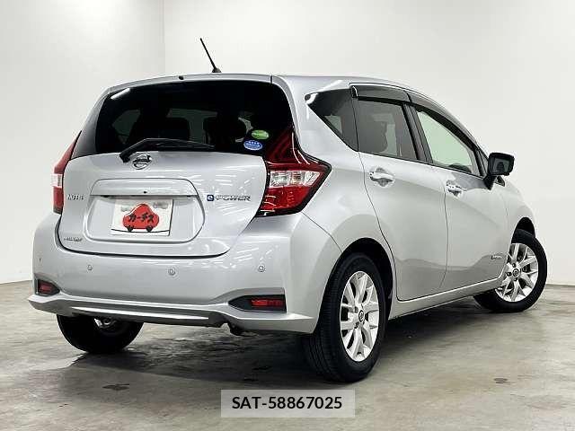Nissan NOTE 2021-03 7618912-2