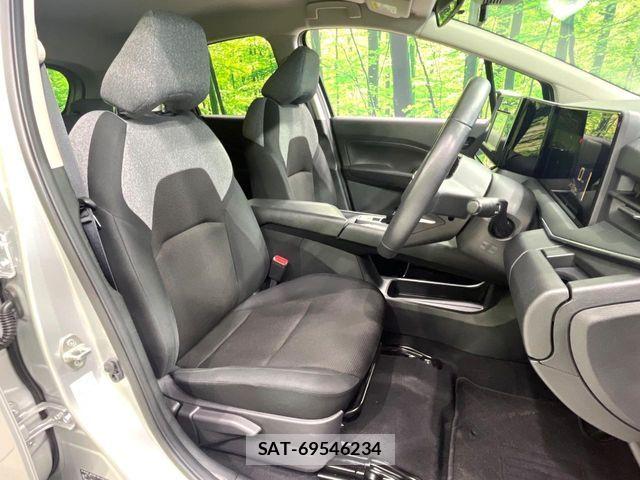 Nissan NOTE 2022-01 7618896-7