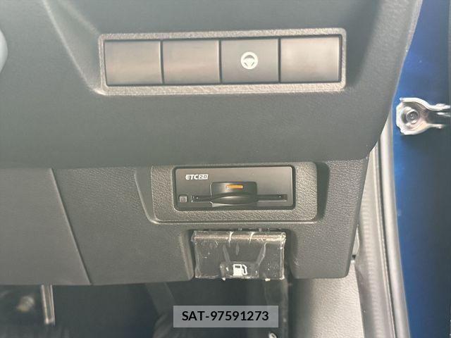 Nissan NOTE 2021-05 7618906-27