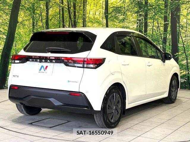 Nissan NOTE 2021-05 7618913-16