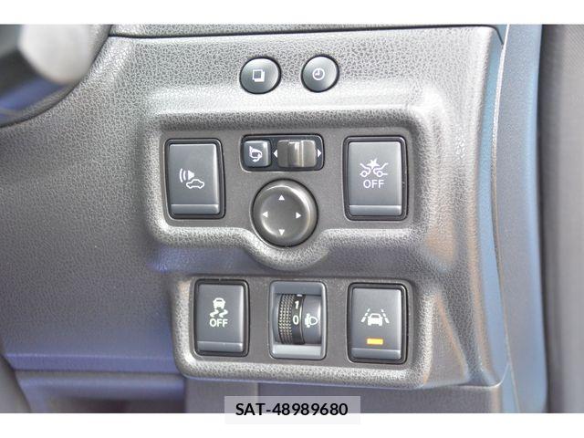 Nissan NOTE 2017-06 7618938-12