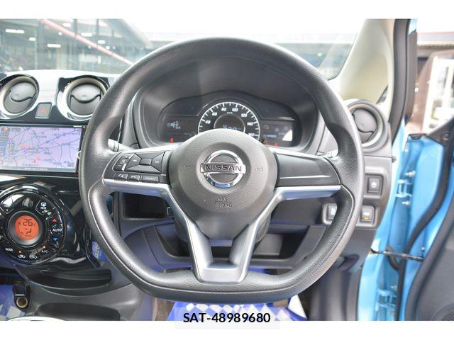 Nissan NOTE 2017-06 7618938-7