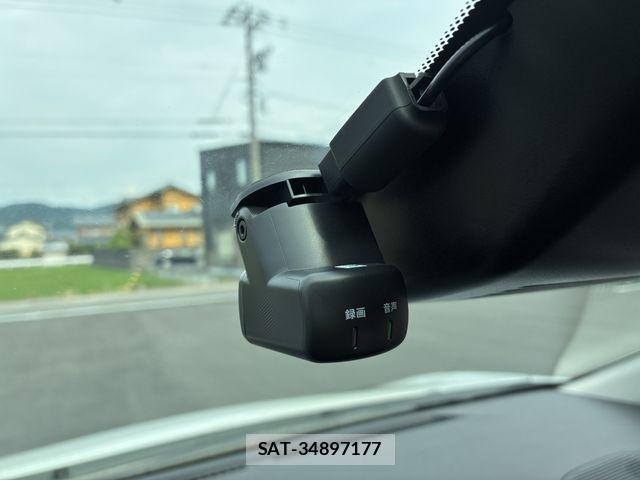 Nissan NOTE 2021-08 7618874-22