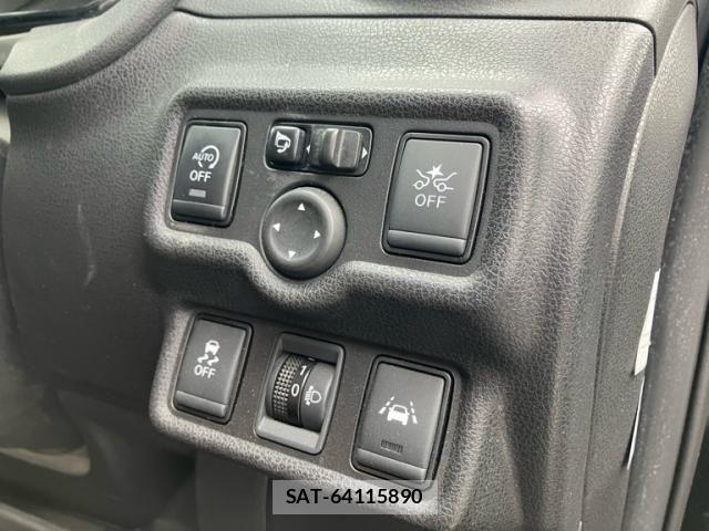 Nissan NOTE 2018-03 7618945-15