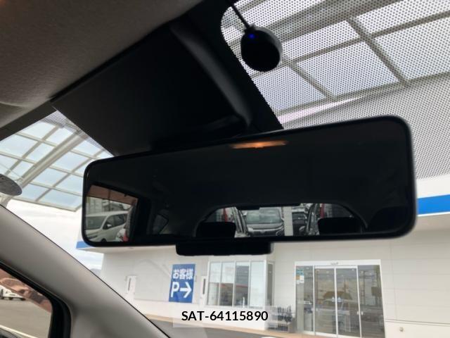 Nissan NOTE 2018-03 7618945-25