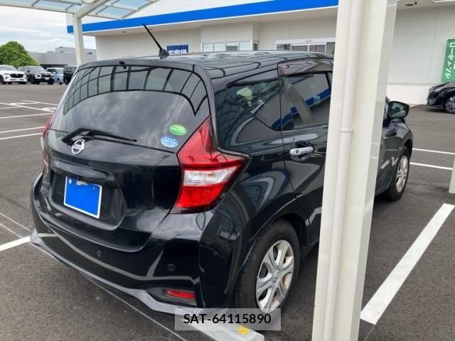 Nissan NOTE 2018-03 7618945-4