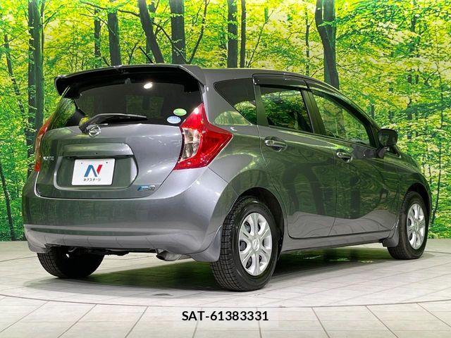 Nissan NOTE 2015-06 7618939-16
