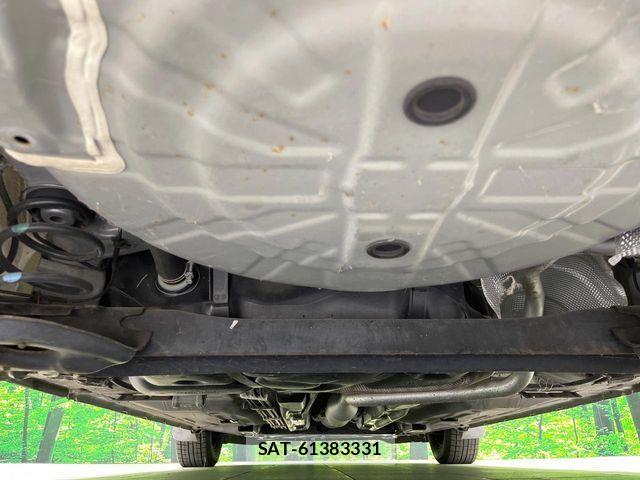 Nissan NOTE 2015-06 7618939-18