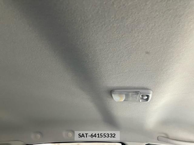 Nissan NOTE 2011-08 7618951-13