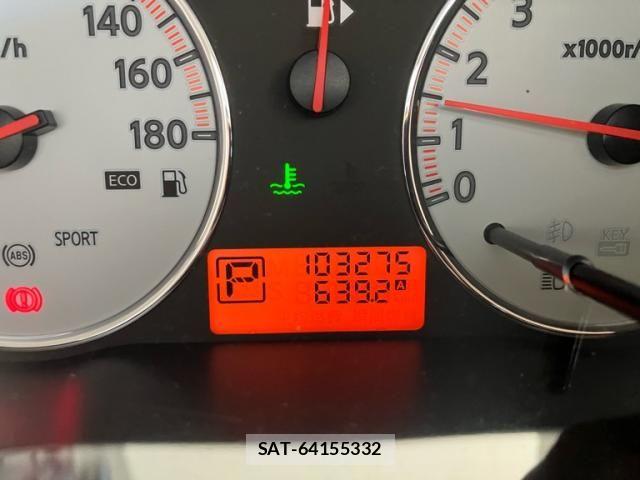 Nissan NOTE 2011-08 7618951-16