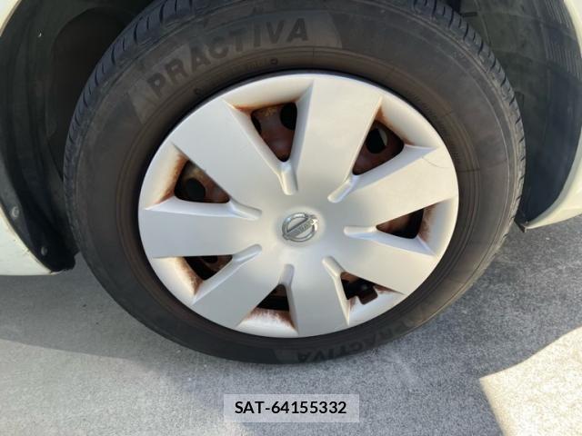 Nissan NOTE 2011-08 7618951-6