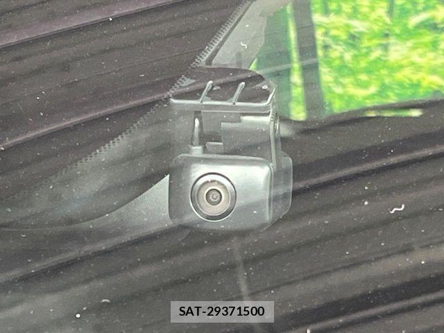 Nissan NOTE 2021-04 7618894-5