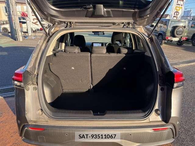 Nissan NOTE 2021-04 7618875-15
