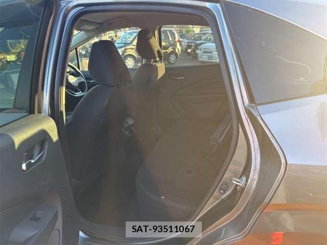 Nissan NOTE 2021-04 7618875-18