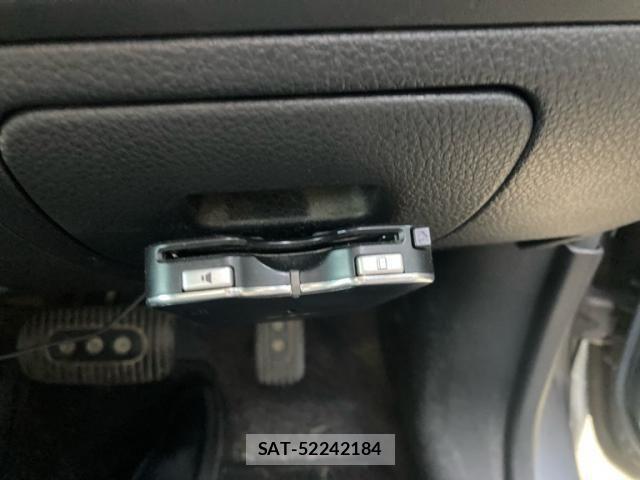 Nissan NOTE 2008-03 7618950-15