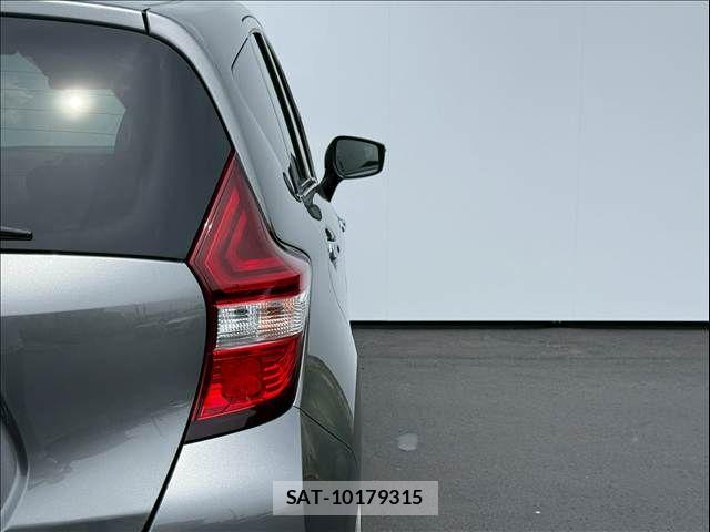 Nissan NOTE 2020-08 7618903-24