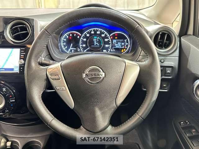 Nissan NOTE 2016-03 7618934-9