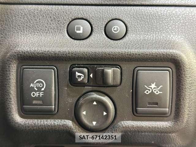 Nissan NOTE 2016-03 7618934-12