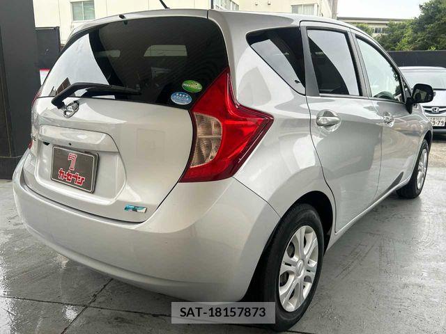 Nissan NOTE 2013-01 7618946-20