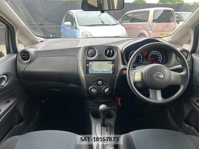 Nissan NOTE 2013-01 7618946-2