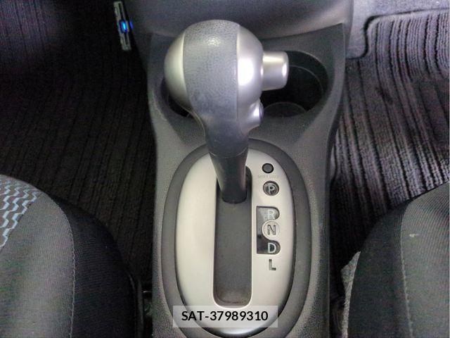 Nissan NOTE 2014-07 7618947-11