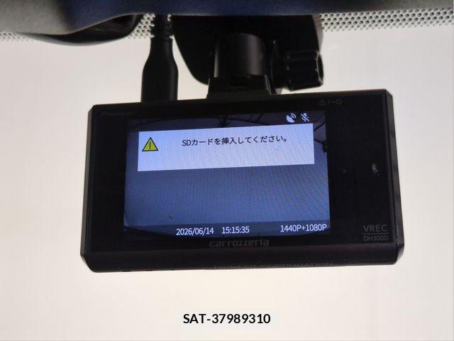 Nissan NOTE 2014-07 7618947-14