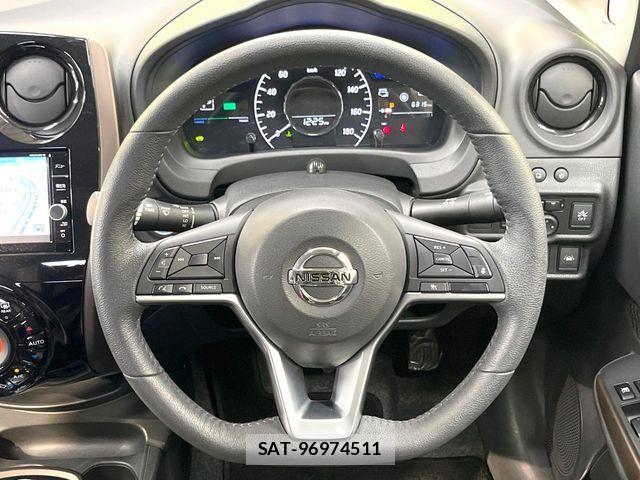 Nissan NOTE 2019-05 7618909-10