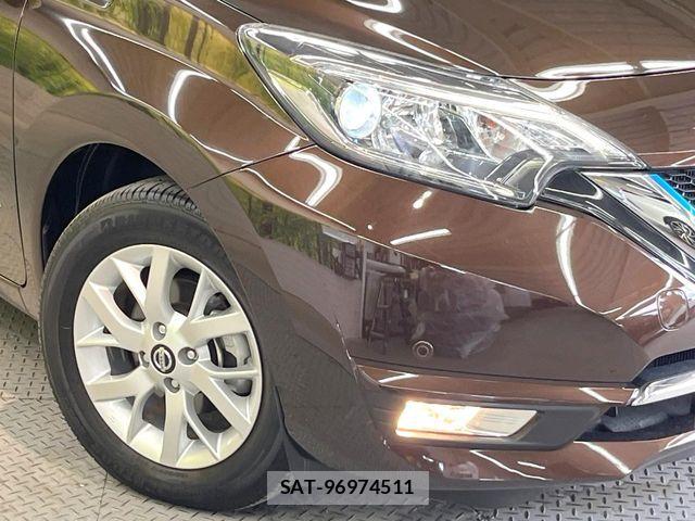 Nissan NOTE 2019-05 7618909-11