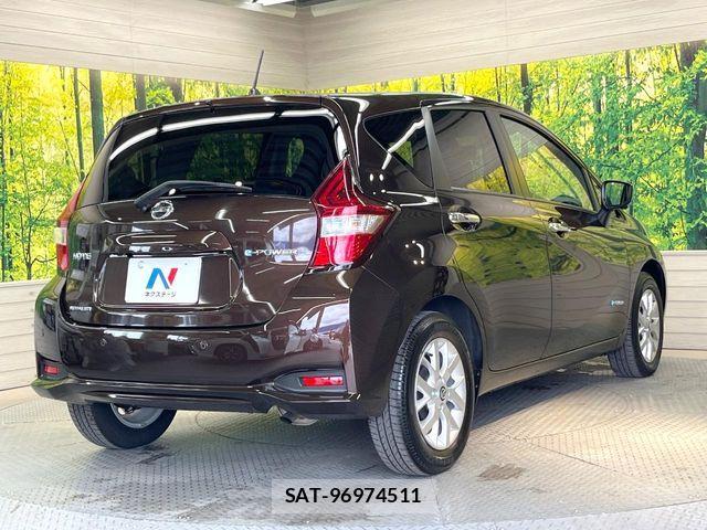 Nissan NOTE 2019-05 7618909-16