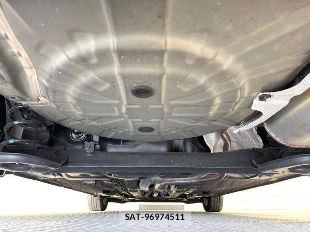 Nissan NOTE 2019-05 7618909-18