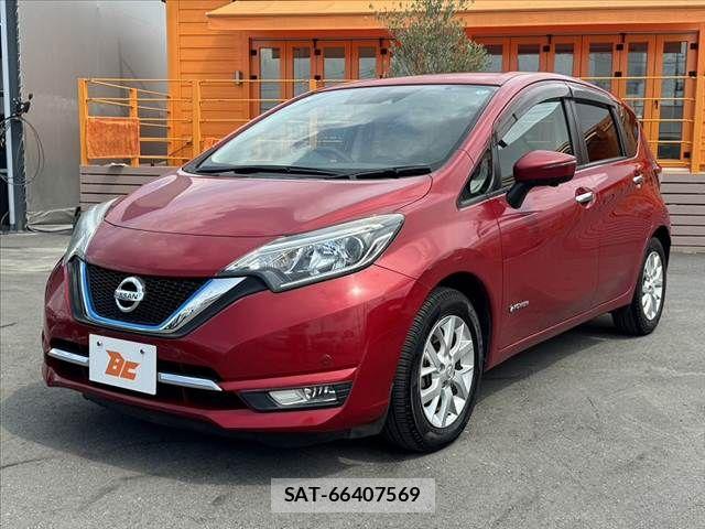 Nissan NOTE 2017-02 7618932-9