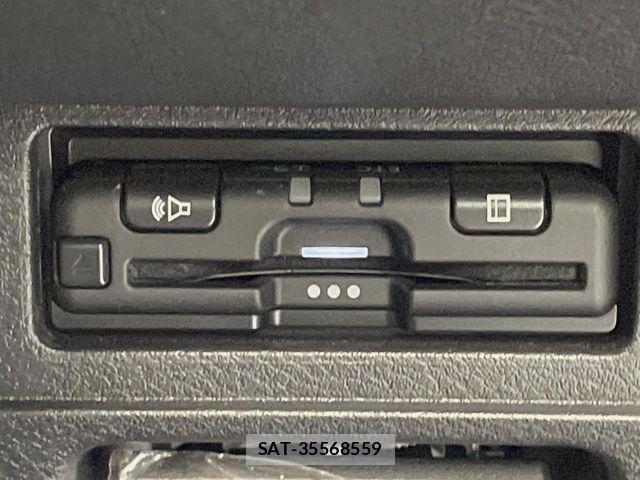 Nissan NOTE 2023-03 7618873-5