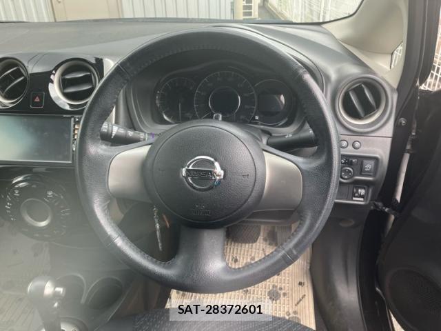 Nissan NOTE 2013-06 7618954-15