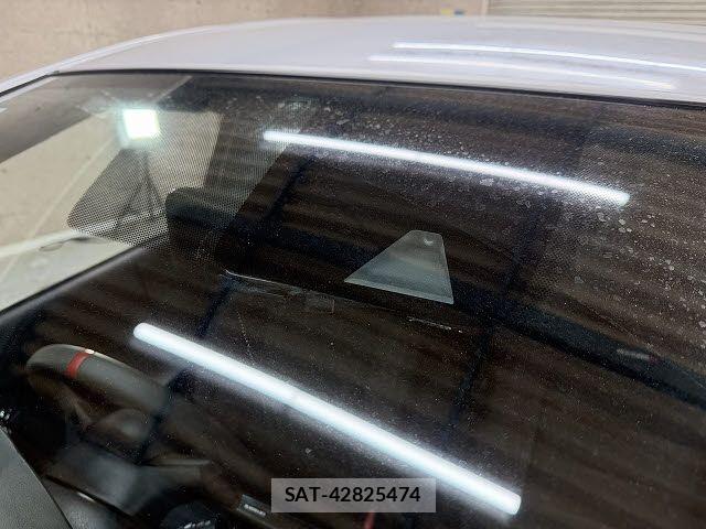 Nissan NOTE 2017-12 7618917-8