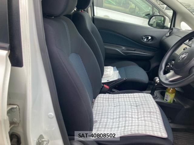 Nissan NOTE 2013-04 7618953-14