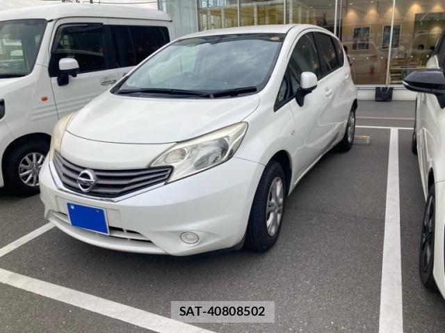 Nissan NOTE 2013-04 7618953-1