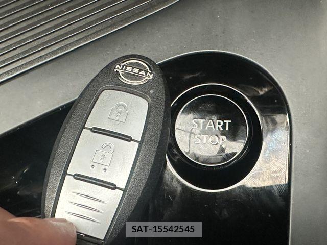 Nissan NOTE 2023-06 7618900-12