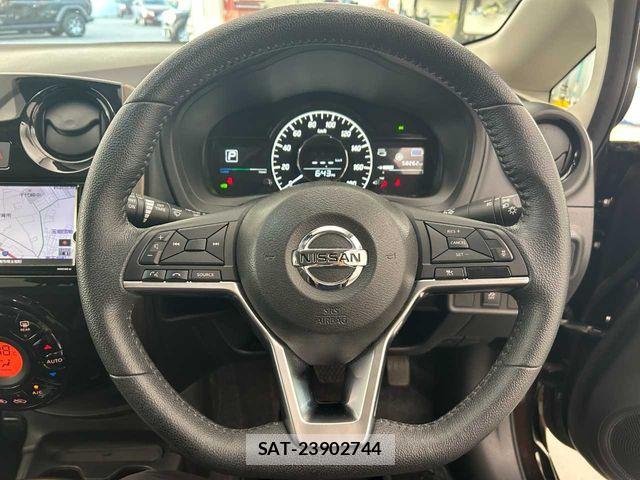 Nissan NOTE 2019-08 7618922-3