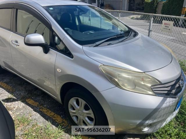 Nissan NOTE 2013-02 7618955-0