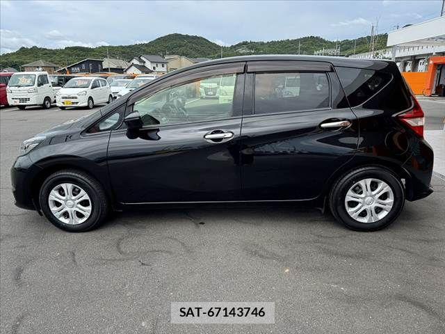 Nissan NOTE 2018-09 7618935-11