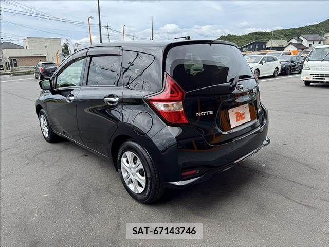 Nissan NOTE 2018-09 7618935-12