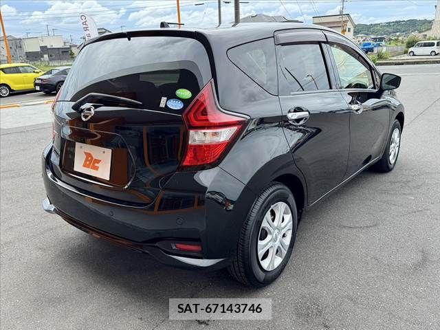 Nissan NOTE 2018-09 7618935-14