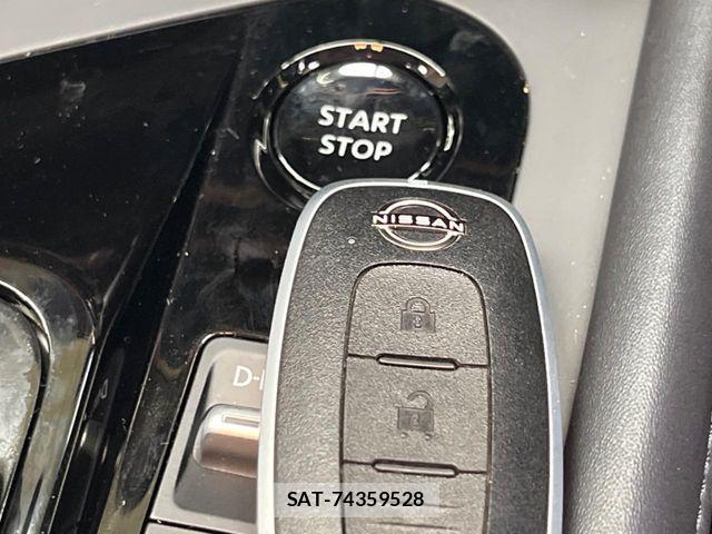 Nissan NOTE 2025-04 7726675-5
